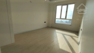 فروش آپارتمان ۱۳۰ متری در نیاوران اقیانوس نور