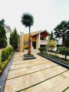 فروش اقساطی ویلا نیم پیلوت ۲۵۰متری ۳خواب درچمستان