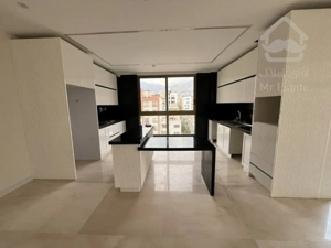 فروش اپارتمان بصورت یکجا 5 طبقه تک واحدی ودو واحد تجاری