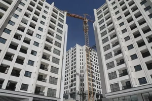 ۱۰۸متر۲خواب برج مجلل نیکان مختص سرمایه گذاری