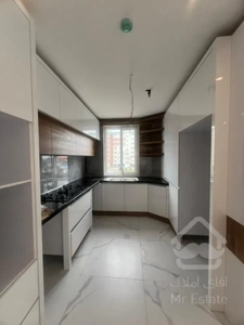 آپارتمان ۱۰۸ متری در پاسداران