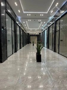 فروش اقساطی یک واحد تجاری در رونیکا مال