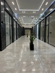 اجاری یک واحد تجاری در رونیکا مال