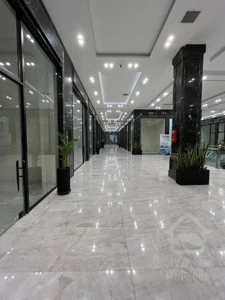 اجاره واحد تجاری در رونیکا مال با سه ماته تنفس