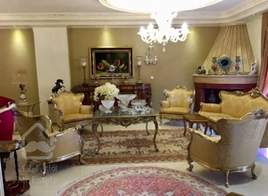 ۳۳۵ متر در برج با اصالت و لوکیشن عالی