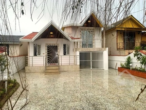 ویلا نیم‌پیلوت مدرن