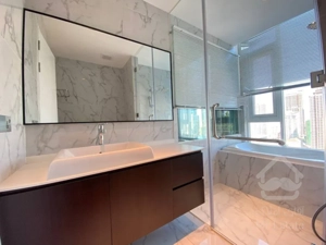 ۸۰۰ متر ویلای اعیان نشین در سجاد خیابان مرجان