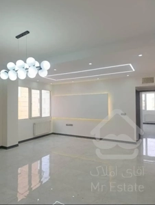 آپارتمان ۷۵ *فول دیزاین خوش نقشه