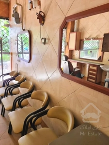 فروش مغازه ۱۵متری خیابان رودباری با سرقفلی