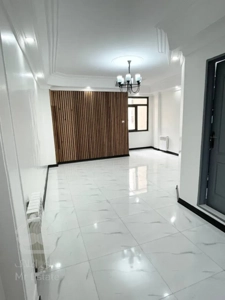 فروش آپارتمان ۵۲متری پونک تراورتن کم واحد