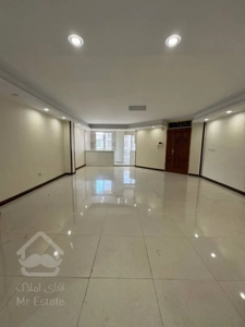 ۱۰۰متر /تاپ لوکیشن/سرمایه گذاری