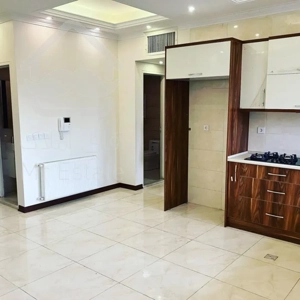 فروش آپارتمان کلید نخورده در شقایق جنوبی