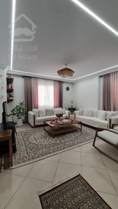 ۵۰ متری بازسازی شده با نور بی نظیر