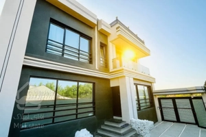 فروش ویلای فول امکانات ۱۸۰ متری استخردار در بندرانزلی