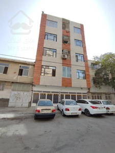 فروش واحد بینظیر در بهترین موقعیت مکانی و رفاهی