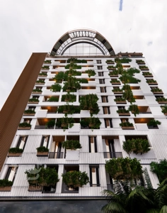 خرید برج در منطقه 5 تهران((آقاخان))