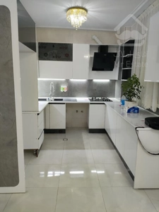 فروش آپارتمان 82متری فول امکانات شهر زیبا