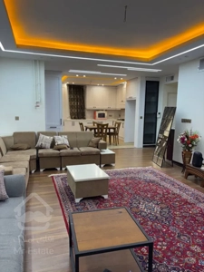 فروش اپارتمان ۱۰۰ متری بازسازی شده محدوده عباس اباد