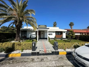 ویلا باغ ۱۰۰۰متری /پلاک اول دریا /شهرکی