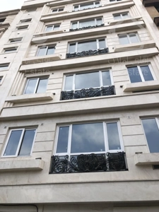 آپارتمان ۱۲۰ متری ۲خواب/فول مشاعات