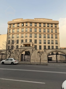 فروش آپارتمان یکجا ١۵٠ واحد نوساز کلید نخورده سند تک برگ