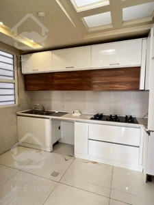 ۸۵متر/امیرآباد/آزادگان/اصیل نشین و دنج