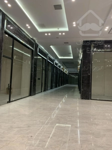 اجاره مغازه 36 متر بالا همکف با کاربری تمام اصناف لوکس رونیکا مال مژده