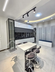 اپارتمان فول امکانات زیر قیمت در بلوار فردوس غرب