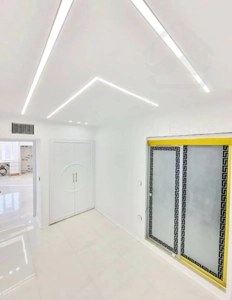 فروش اپارتمان۷۰منری روبه آفتاب فول امکانات