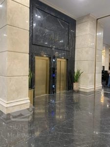 پیش فروش 28 متر تجاری رونیکا پلاس اداری وتجاری با بهترین امکانات در بهترین لوکیشن