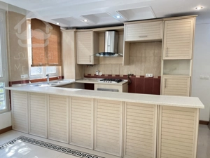 اجاره 140 متری اختیاریه