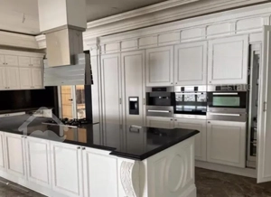 175 متری در پاسداران بازسازی شده