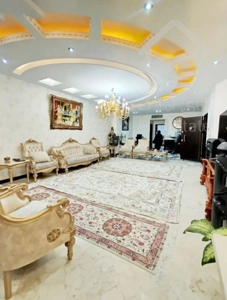 ۱۱۰متر فول امکانات و کم سن در شهرزیبا