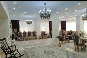 ۱۱۰متر فول امکانات در شهرزیبا،کم سن کم واحد