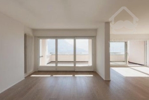 آپارتمان ۲۶۰ متر برای فروش در آجودانیه