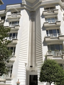 اپارتمان سه خوابه ۱۷۰ متری فرمانیه شرقی دیباجی شمالی