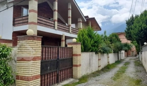 ۲۰۰ متر ویلا جذاب شهرکی