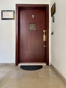 لوکیشن بی نظیر بر خیابان اندرزگو-145 متر