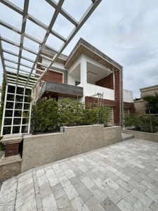 ویلا زیر قیمت