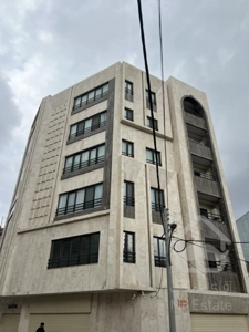 اپارتمان کلید نخورده