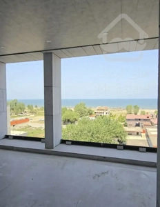 فروش آپارتمان ۱۳۵ متری بر اصلی پاسداران