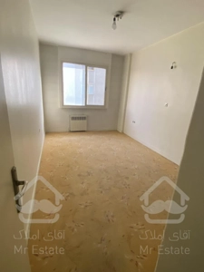 فروش آپارتمان ۹۲متری جردن غرق نور