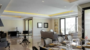 اپارتمان ۱۳۰ متری برای فروش در اندرزگو