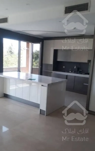 اپارتمان ۱۶۲ متری برای فروش در ازگل