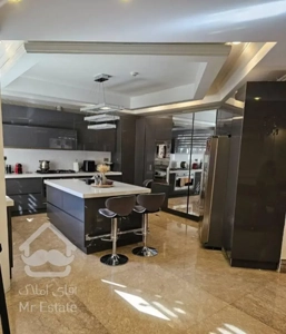 اپارتمان ۱۵۲ متری برای فروش در کامرانیه