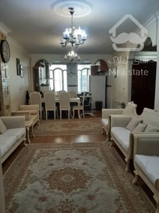 ۶۸ متر دو خواب رو به نما واقع در باکس پونک