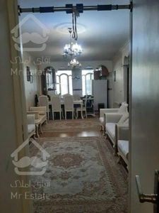 ۶۷ متر ۲ خواب بسیار تمیز و بدون هزینه طبقه اول پونک