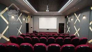 سالن بزرگ، نورگیر، طراحی مهندسی شده