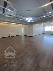 برج سند دار ویو دریاچه