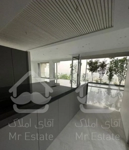 اپارتمان ۱۹۵ متری برای فروش در فرمانیه